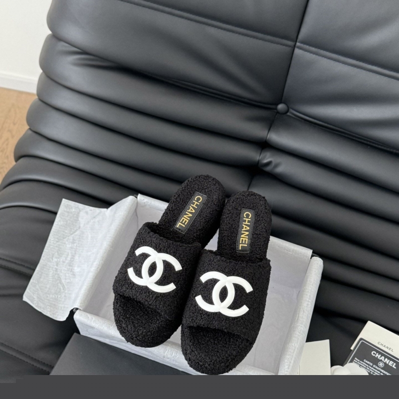 Ch*el slippers